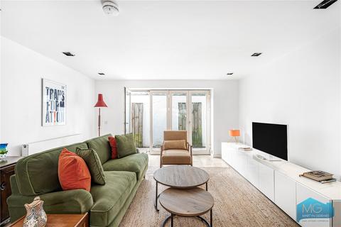 undefined, Leighton Road, London, NW5