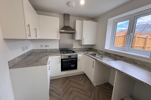 3 bedroom semi-detached house to rent, Woodchurch Way, South Ryhope, SR2