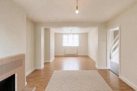 3 bedroom house to rent, Warwick Road, Walthamstow