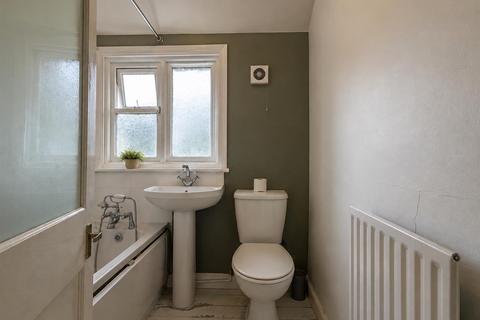 3 bedroom house to rent, Warwick Road, Walthamstow