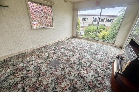1 bedroom park home for sale, Newfield Crescent, Garforth, Leeds