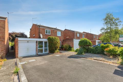 3 bedroom link detached house for sale, Drayton Avenue, STRATFORD-UPON-AVON, Warwickshire, CV37
