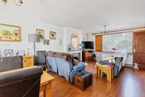 3 bedroom link detached house for sale, Drayton Avenue, STRATFORD-UPON-AVON, Warwickshire, CV37