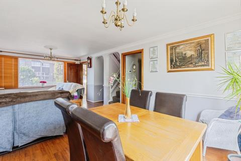 3 bedroom link detached house for sale, Drayton Avenue, STRATFORD-UPON-AVON, Warwickshire, CV37
