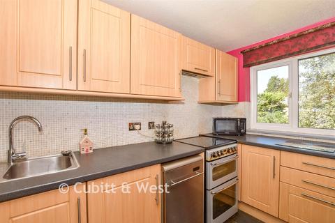 2 bedroom flat for sale, Ladygrove, Croydon CR0