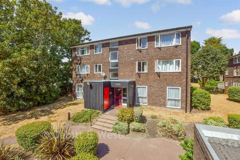 2 bedroom flat for sale, Ladygrove, Croydon CR0