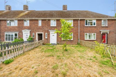 3 bedroom terraced house for sale, Thame Road, Aylesbury