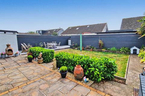 3 bedroom detached bungalow for sale, WEST END AVENUE, NOTTAGE, PORTHCAWL, CF36 3NG