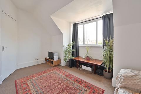 undefined, Peel Road, Harrow, HA3