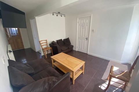 1 bedroom in a house share to rent, Applegarth Avenue, Guildford, GU2