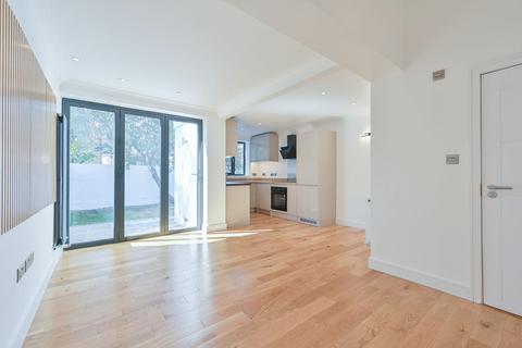 2 bedroom flat for sale, Welldon Crescent, Harrow, HA1