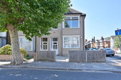2 bedroom flat for sale, Welldon Crescent, Harrow, HA1
