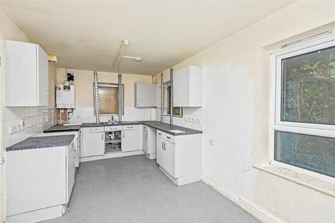 4 bedroom end of terrace house for sale, Gorman Road, WOOLWICH