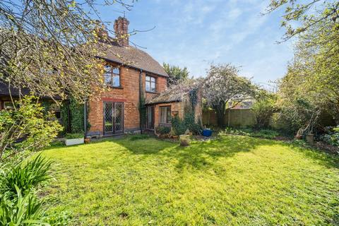 2 bedroom semi-detached house for sale, Priory Street, Newport Pagnell