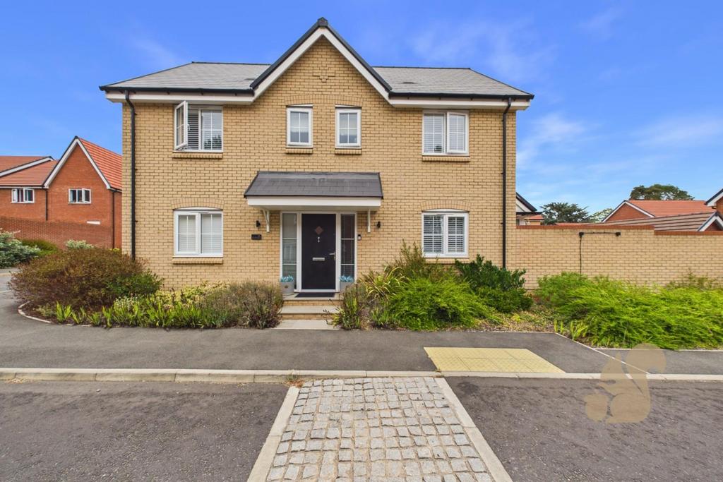 4 bedroom detached house for sale in Stowmarket on OnTheMarket 4 bedroom detached house for sale in Stowmarket on OnTheMarket