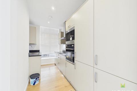 2 bedroom apartment to rent, Chronicle House