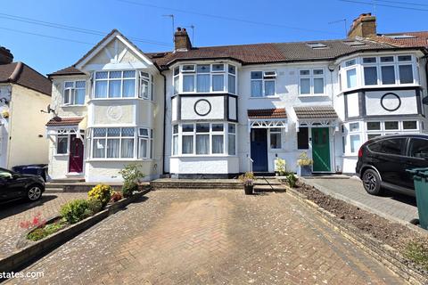 Daneland, East Barnet, EN4