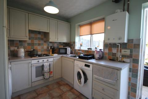 2 bedroom end of terrace house to rent, Inwood Close, Corby, Northants, NN18