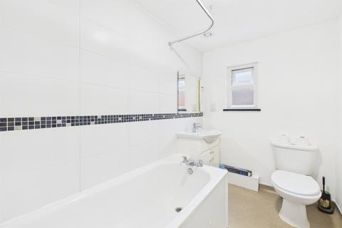 undefined, Clifton Road, London, SE25