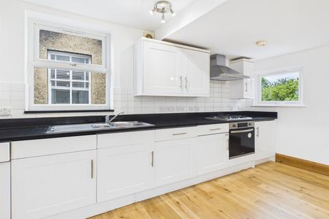 undefined, Clifton Road, London, SE25