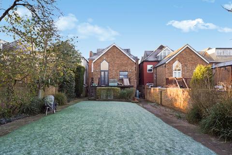 1 bedroom flat to rent, Shoot Up Hill, Kilburn, London, NW2