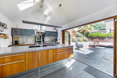 4 bedroom detached house for sale, Middle Road, Denham, South Bucks