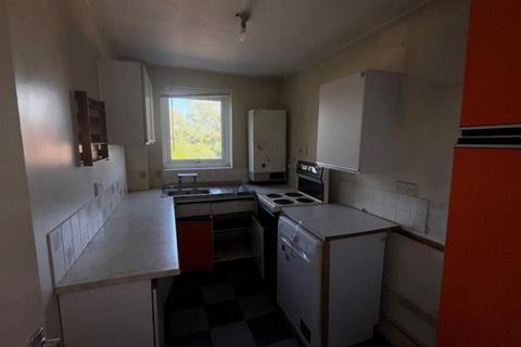 undefined, Highlands Close, HOUNSLOW