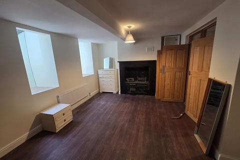 1 bedroom flat to rent, Church Road, London, SE19