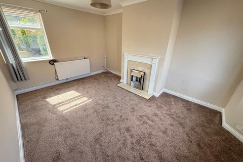 3 bedroom semi-detached house to rent, Middleton Road, Ilkeston, DE7