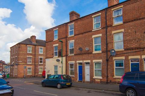 4 bedroom terraced house for sale, Birkin Avenue, Nottingham, NG7