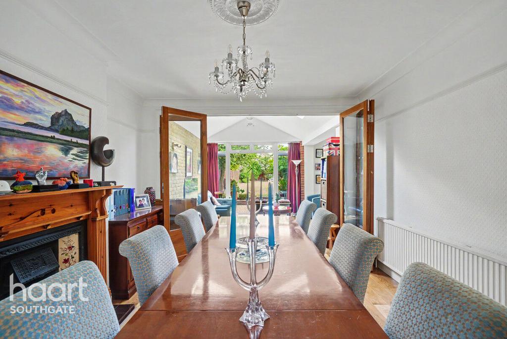 Dining room, fireplace