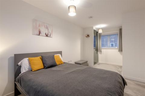 2 bedroom coach house for sale, Amisse Drive, Snodland