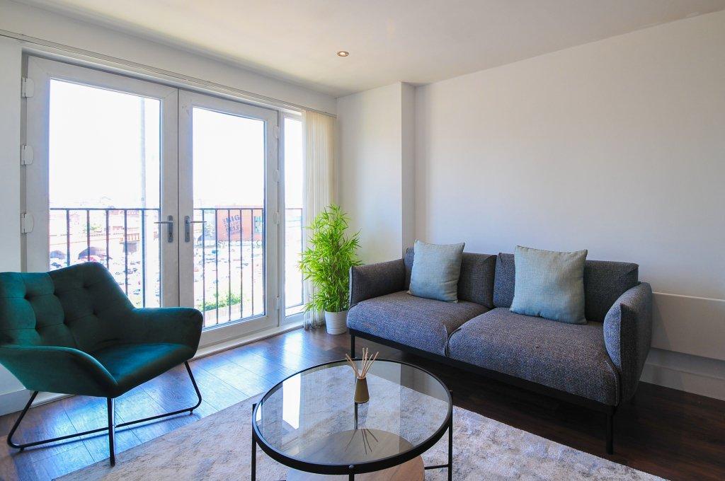Apartment in Salford - View 2
