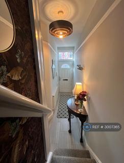 2 bedroom terraced house to rent, Horton Road, Manchester, M14