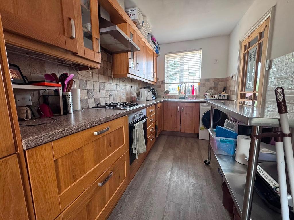 House in ABBOTS LANGLEY - View 2