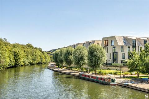 2 bedroom penthouse for sale, Western Terrace, Victoria Bridge Road, Bath, Somerset, BA2