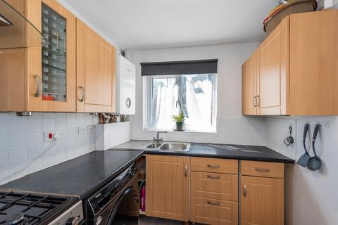 3 bedroom end of terrace house for sale, Guild Road, Erith, DA8