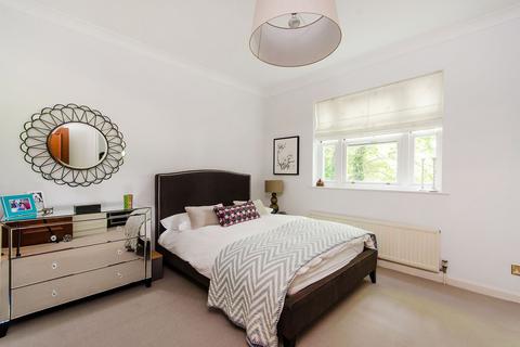 2 bedroom flat for sale, Roxeth Hill, Harrow, HA2