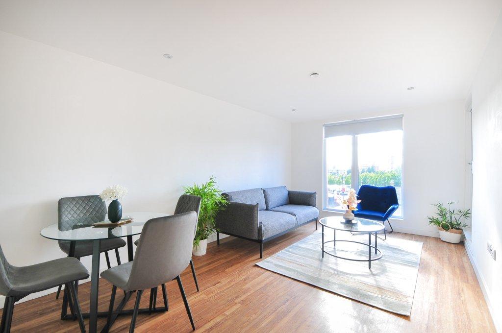 Apartment in Salford - View 2