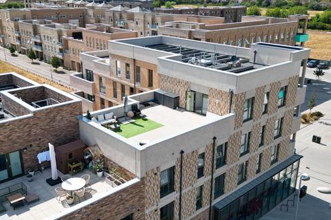 2 bedroom flat for sale, Patagonia Way, Cambridge, CB3