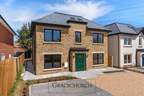 5 bedroom detached house to rent, Oak Gate, Goffs Lane, Goffs Oak EN7