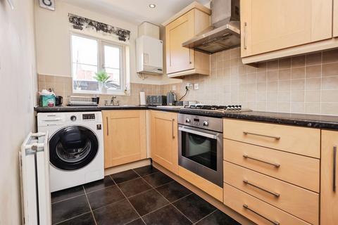 4 bedroom end of terrace house for sale, The Infield, HALESOWEN
