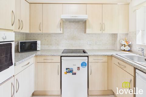 2 bedroom flat for sale, Newgate Street, Cottingham HU16