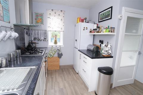 2 bedroom townhouse for sale, Pratt Lane, Shipley
