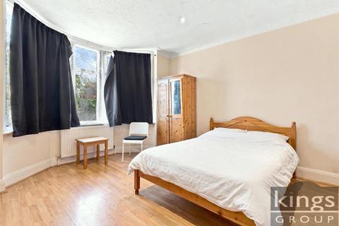 3 bedroom terraced house for sale, Southbury Road, Enfield