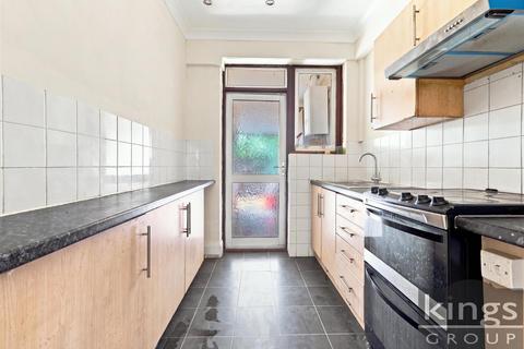 3 bedroom terraced house for sale, Southbury Road, Enfield