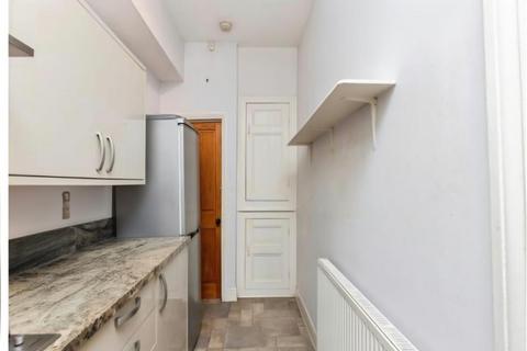 2 bedroom terraced house for sale, Oddy Place, Bradford