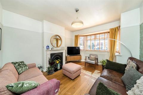 4 bedroom terraced house for sale, Bramdean Crescent, London SE12