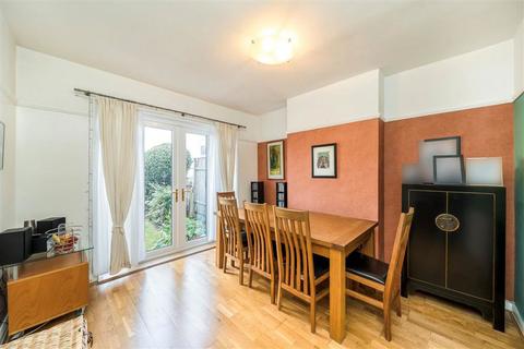 4 bedroom terraced house for sale, Bramdean Crescent, London SE12