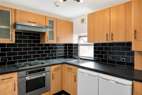 1 bedroom flat to rent, Derby Road, Southport PR9